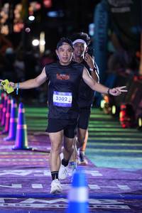 BIB: 3302
                            <button type="button" onclick="openModal(26222042)" class="btn btn-primary btn-sm float-right btn-popup" data-toggle="modal" data-target=".modal-high-quality">
                        <i class="fas fa-shopping-cart"></i> Add to Cart
                    </button>
                                            <button type="button" onclick="isThisMe(26222042, true)" class="btn btn-success btn-sm float-right btn-popup btn-isme hidden" data-toggle="tooltip" data-placement="bottom" title="นี่คือรูปของคุณใช่ไหม คลิกที่นี่เพื่อเอาเข้าอัลบั้ม">
                        <i class="fas fa-plus"></i> Add to album
                    </button>
                    <button type="button" onclick="isThisMe(26222042, false)" class="btn btn-warning btn-sm float-right btn-popup btn-isnotme hidden">
                        <i class="fas fa-ban"></i> Remove from album
                    </button>